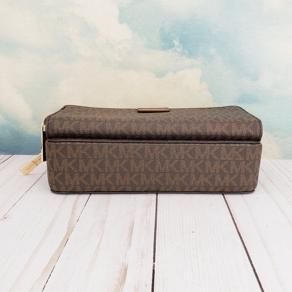 Michael Kors Large Double Zip Travel Pouch - Picture 5 of 8